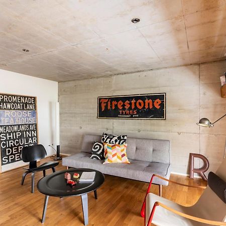 Friz Holiday Apartments Гунделфинген Екстериор снимка