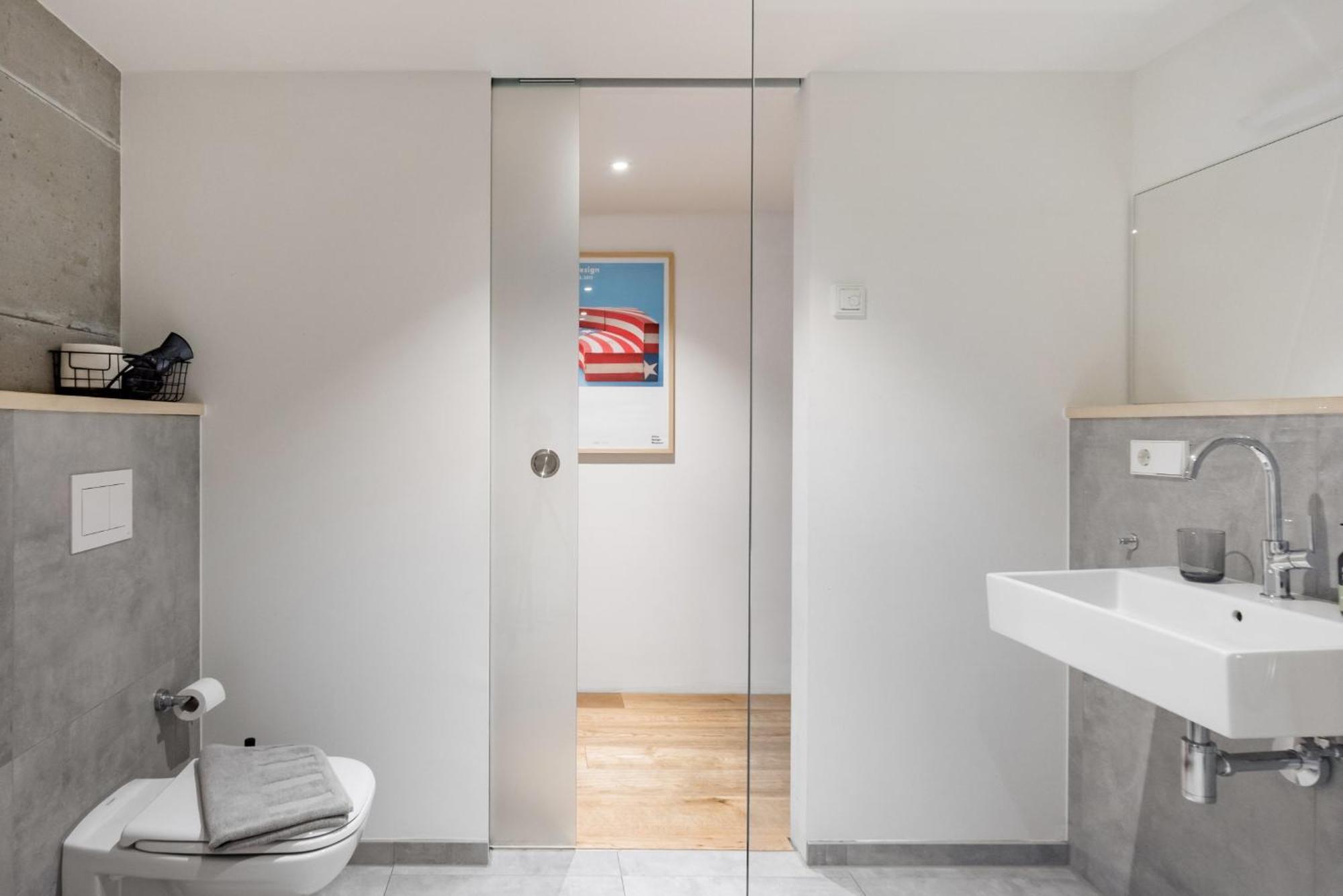 Friz Holiday Apartments Гунделфинген Екстериор снимка